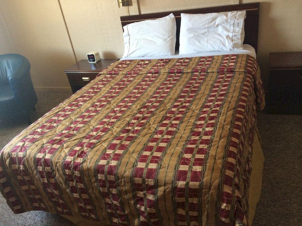 קלאמאת' פולס Townhouse Inn & Suites מראה חיצוני תמונה
